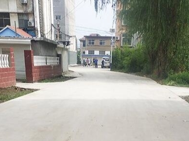 相邻两村“赛跑”：看谁才是美丽宜居乡村