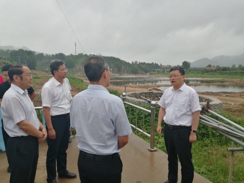 快讯 | 于海田赶赴沂源县沂河燕崖段河道清淤现场进行调查督导