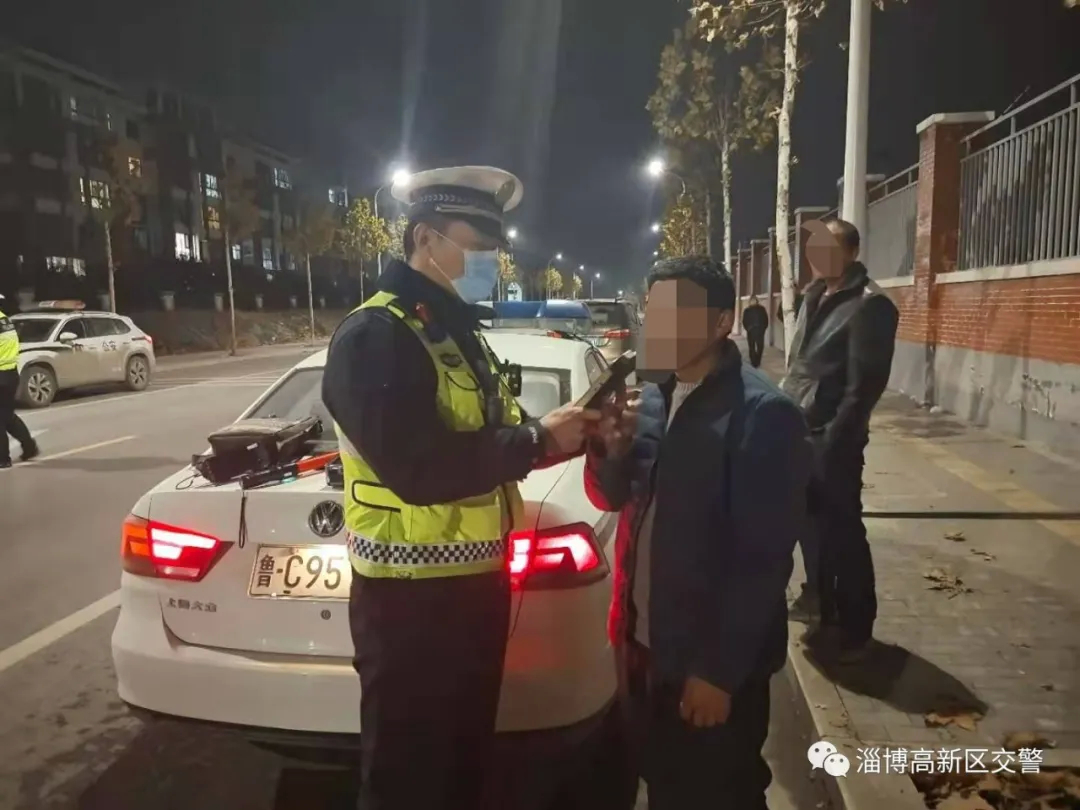 【鲁C注意】淄博这地交警一晚查获14个“酒司机”