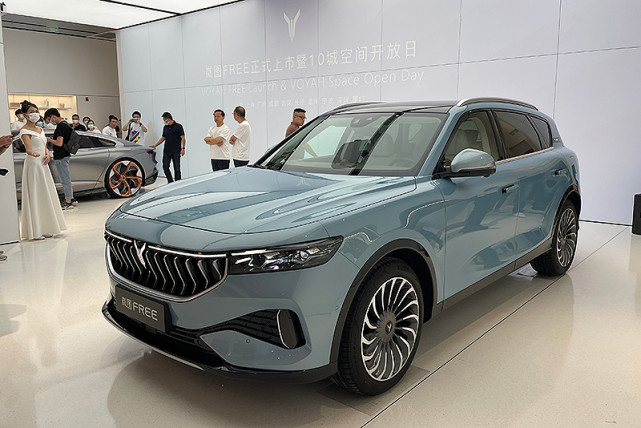 国产大5座SUV，31.36万起，车长超4米9，5秒破百，新势力慌吗？