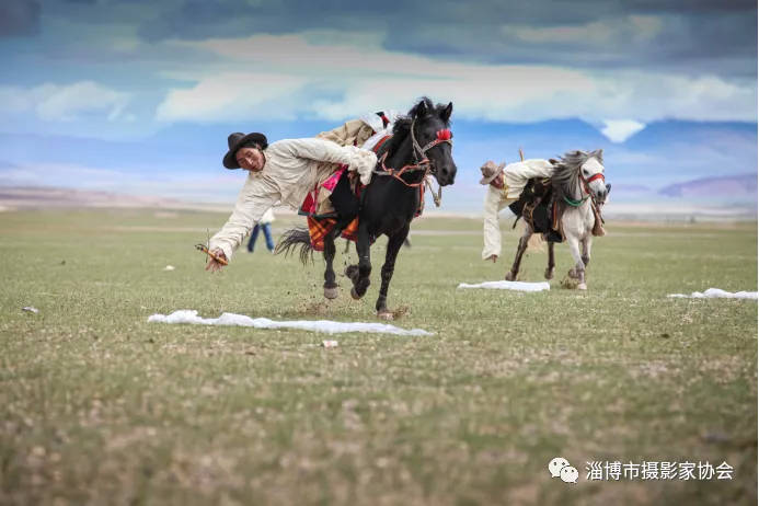 《一个援藏干部，眼中的西藏》车均摄影展开幕式在淄博市文化馆成功举行