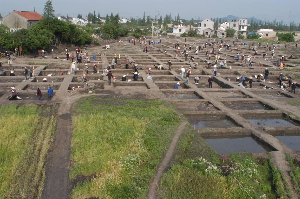 2008年广富林遗址的发掘场景