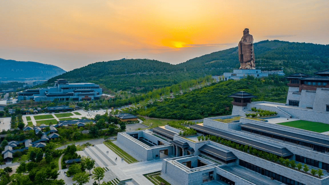 望岳谈丨让孔夫子的话，越来越国际化