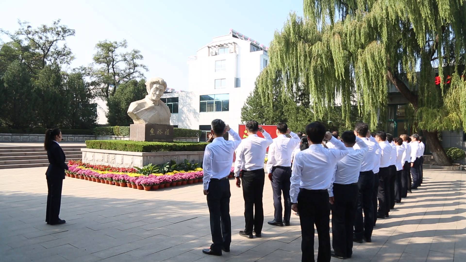 市领导到焦裕禄纪念馆和家风馆现场接受党性教育