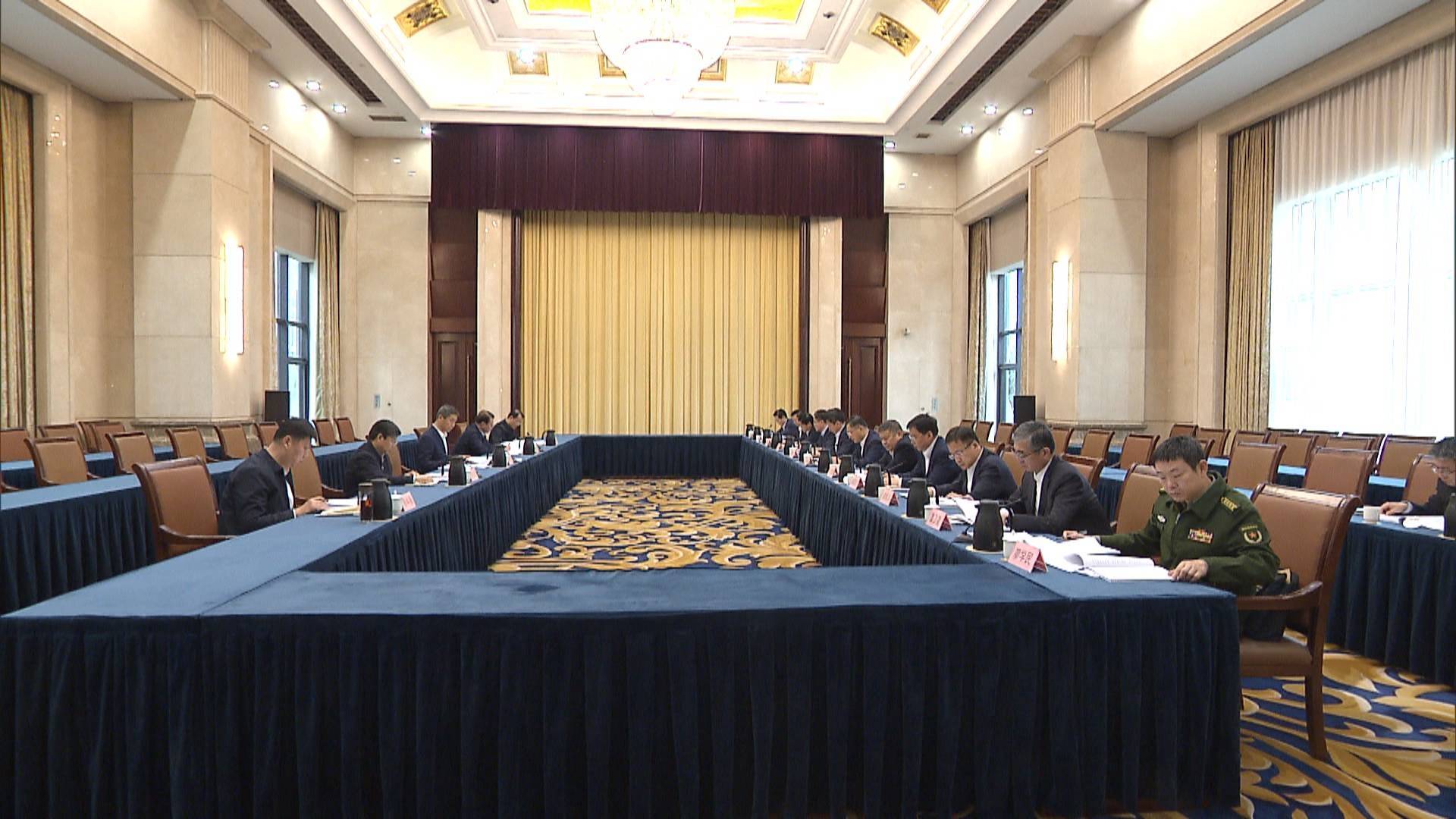 李伟参加指导淄博市委常委会学习贯彻习近平新时代中国特色社会主义思想主题教育专题民主生活会