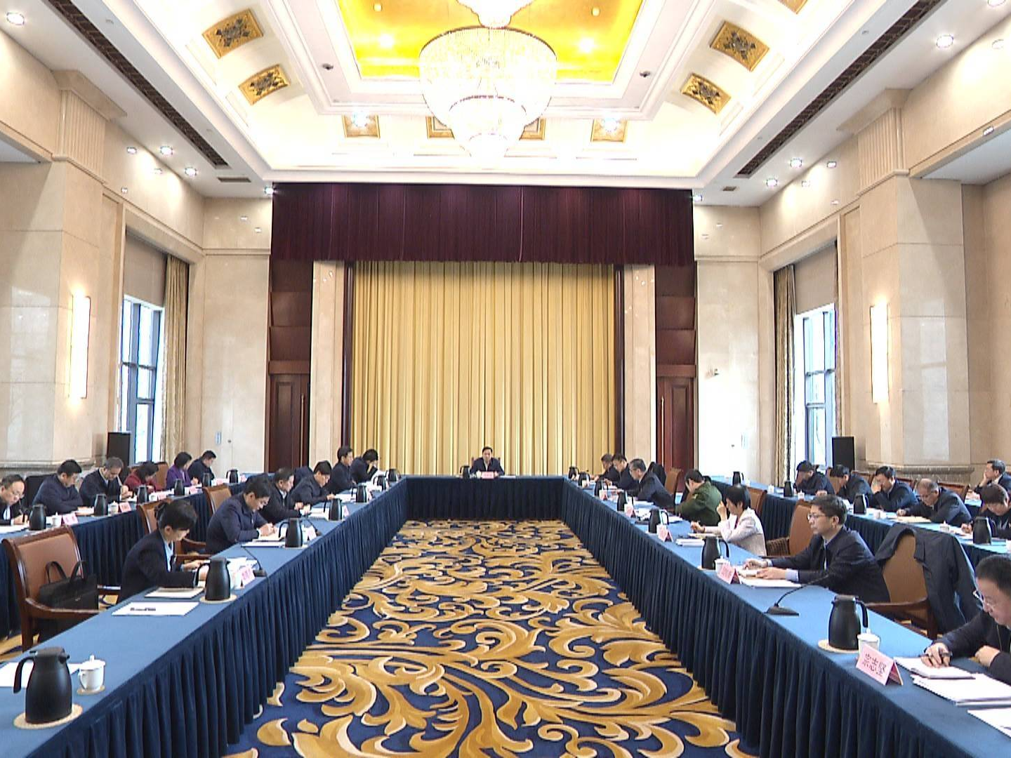 市委常委会召开会议  传达学习习近平总书记重要指示精神