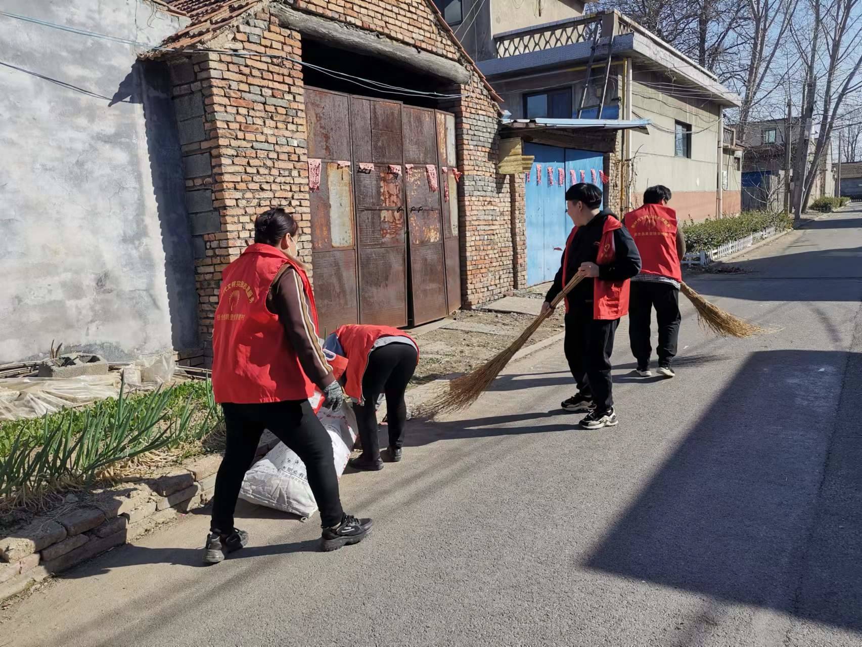 “稳扎稳打有干头”——桓台县果里镇景楼村：环境整治不留死角  齐心打造靓丽乡村