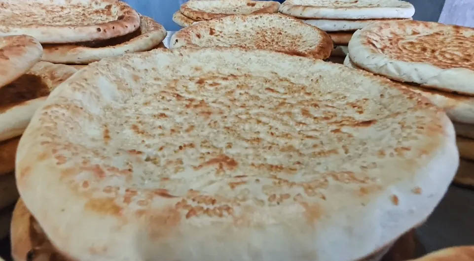 地道新疆风味，阿凡提新疆美食广场！