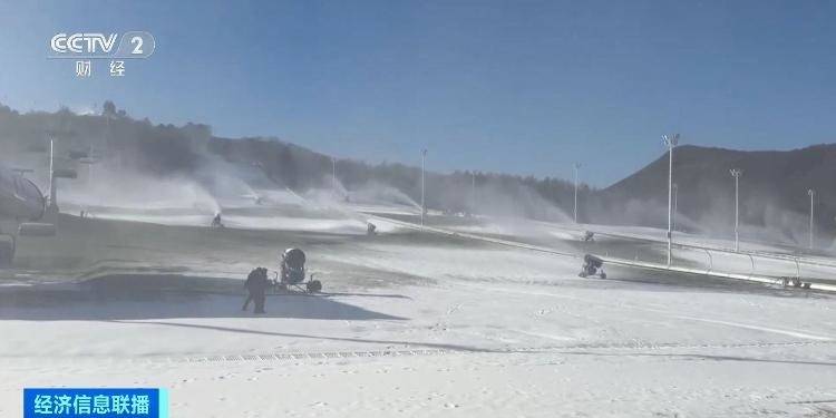 冬季造雪忙，准备“开板”迎客