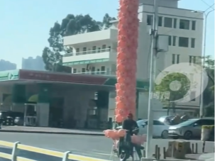 卖气球届的天花板