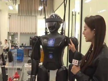 全球首个，即将开跑！机器人选手准备得如何？先睹为快→