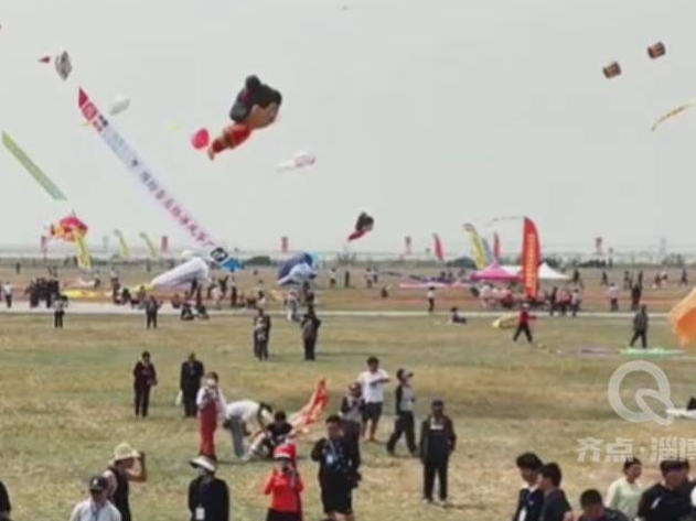 只要线够长，万物皆可飞！潍坊风筝节把显眼包都集齐了！