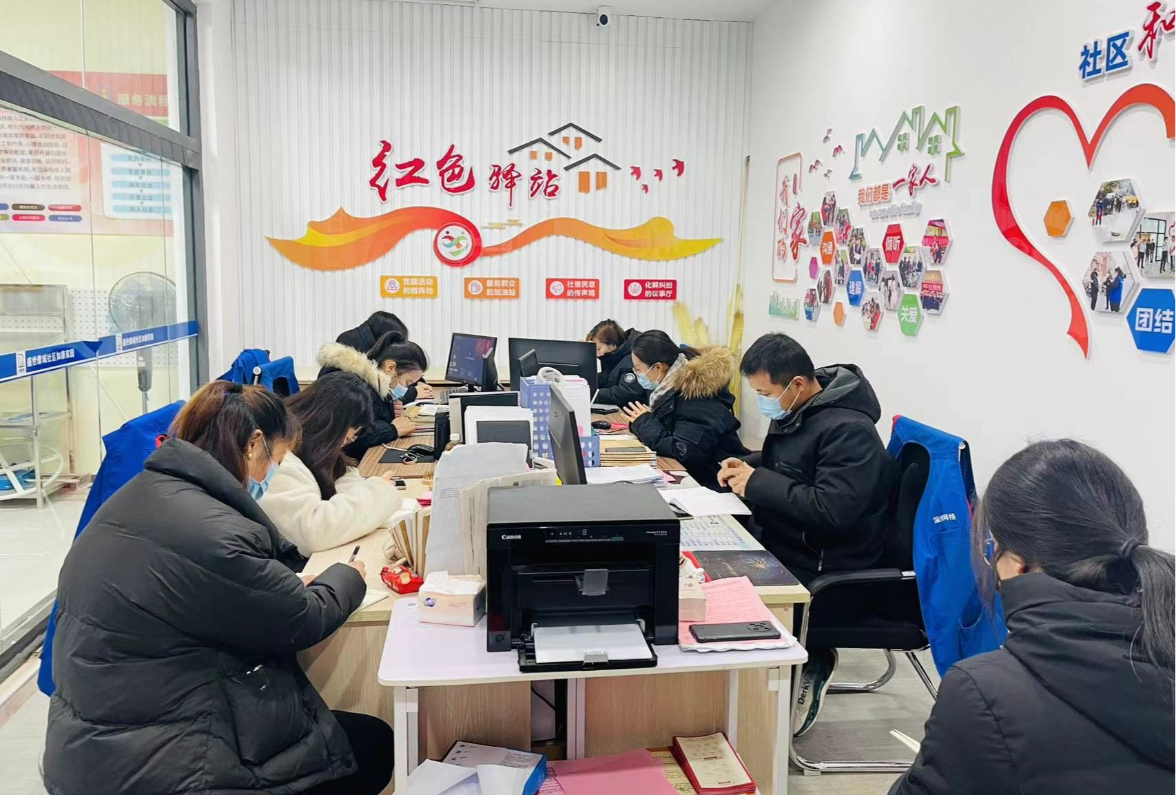淄博经济开发区傅家镇盛世康城社区线上“平台”+线下“驿站”，不断提升为民服务能力