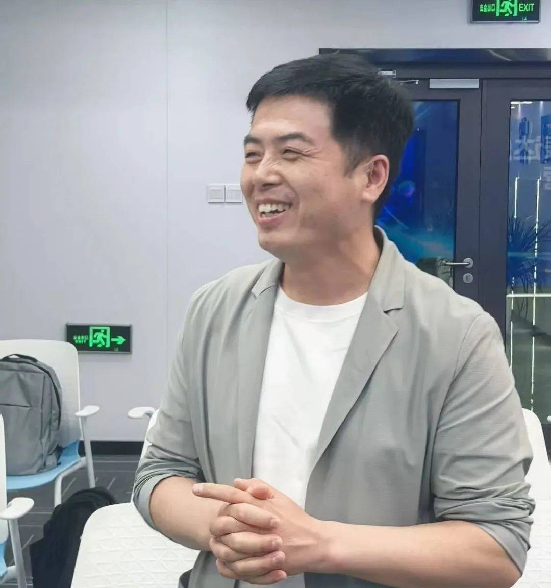FM100[老鹰表达力]唯有行动，才能改变自己