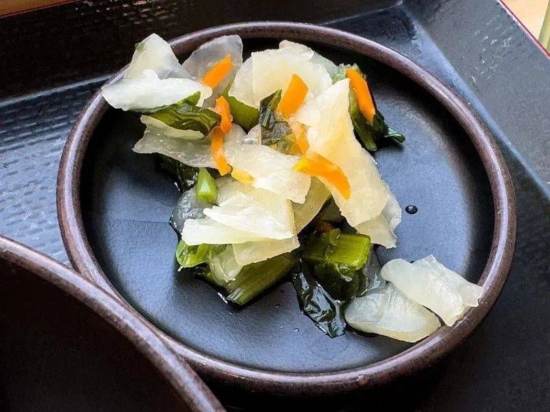 一碗下肚，中毒变“紫”了！这道菜很多人爱吃……