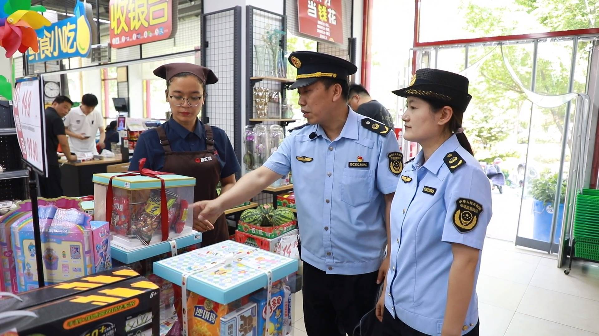 护航“六一”   市场监管开展儿童用品专项检查