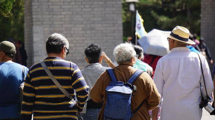 “3天被拒20次”，老年人租房为何这么难？