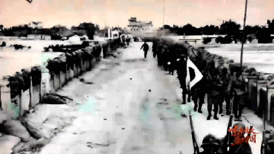 1937年7月7日，卢沟桥畔的宁静被日军炮火打破——震惊中外的七七事变爆发，中华民族全面抗战由此开始。如今，宛平城墙弹痕犹在，永定河畔已高楼林立。从战火到繁华，这座城市见证了从苦难走向复兴的征程。