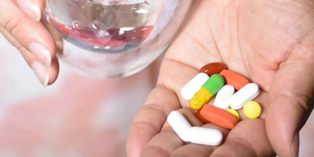 腿痒2个月，竟查出肝癌！医生提醒：身体这2处发痒要当心！