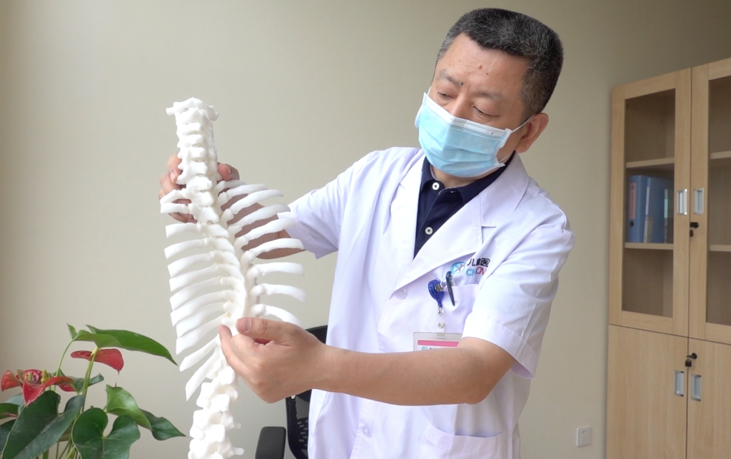 暑假门诊量暴增，不同科室都说是因为这个坏习惯