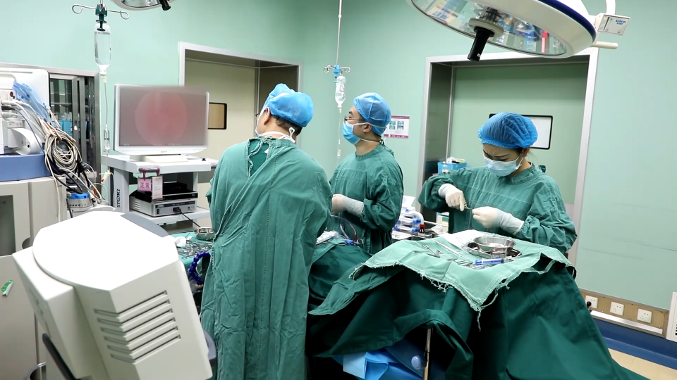 鼻炎患者别轻视  及时治疗是关键