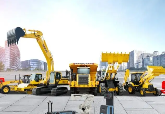 山东临工加速布局全球市场，将突破高端市场列为重点工作 国内升级软件，海外客户换“新机”
