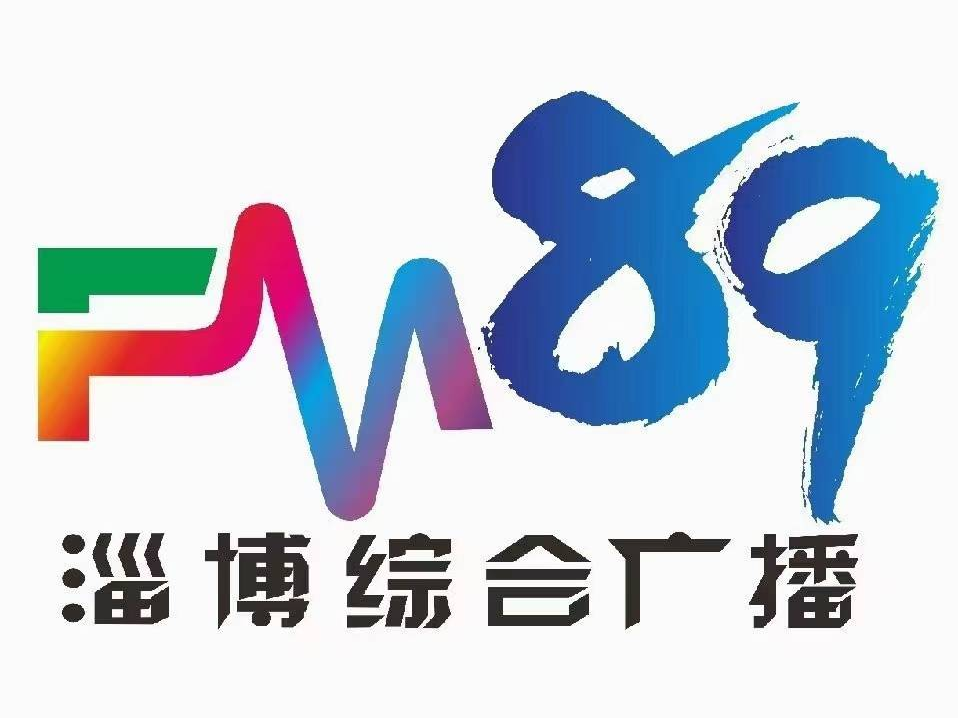 越野车涉水，两人被困河中，淄博消防紧急救援