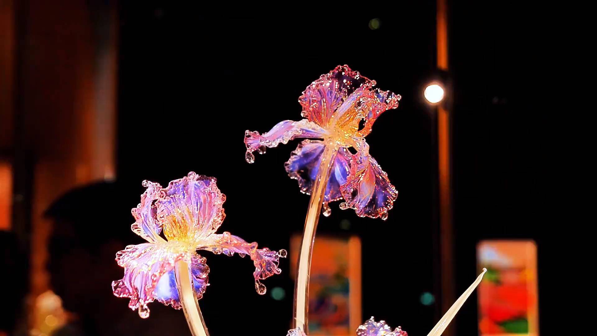 《最淄博》&mdash;&mdash;琉璃永生花&middot;灯工里的七夕浪漫