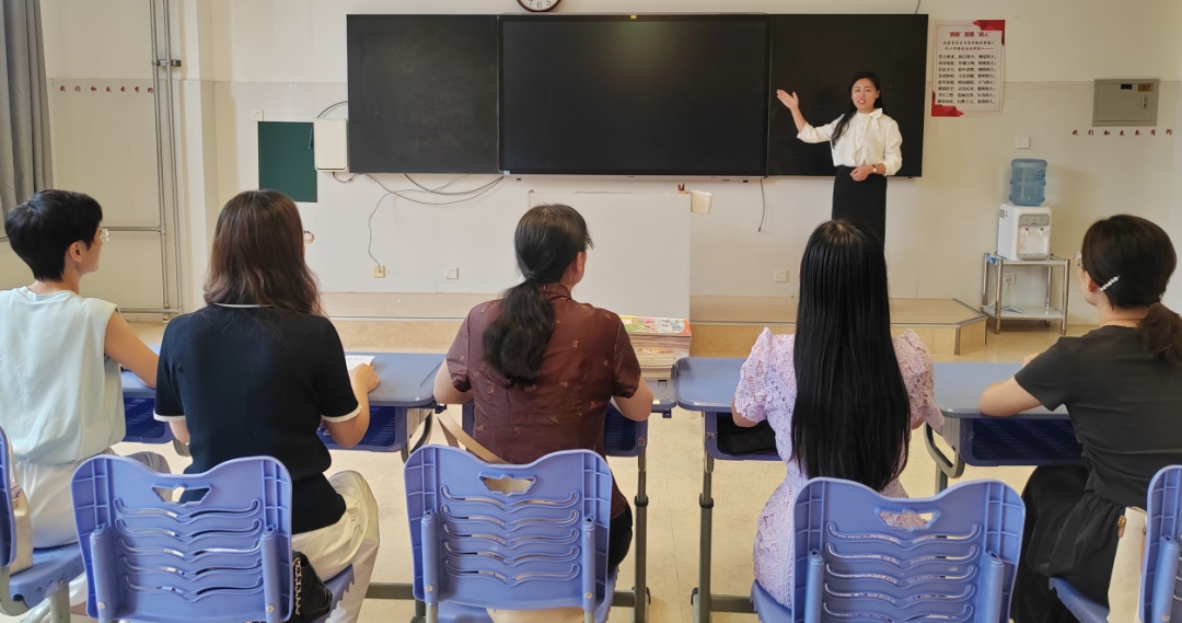 2025年全市中小学青年教师教学基本功大赛举行