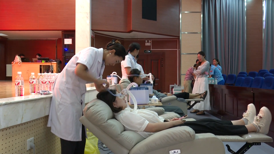 中药呵护眼健康 明珠眼科进校园