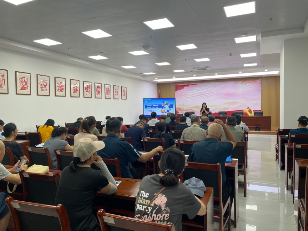 书香润银龄 淄博市图书馆&ldquo;五进&rdquo;活动走进银泰城社区