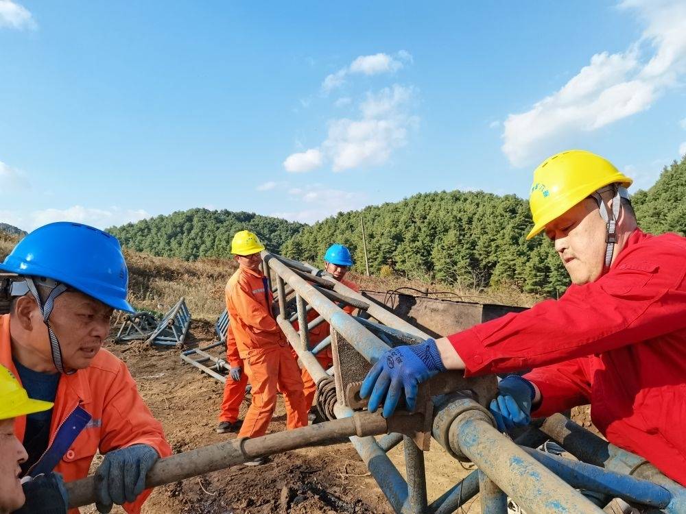 肩扛千钧重负 眼见繁星点点&mdash;&mdash;探访山东省地矿局第六地质大队