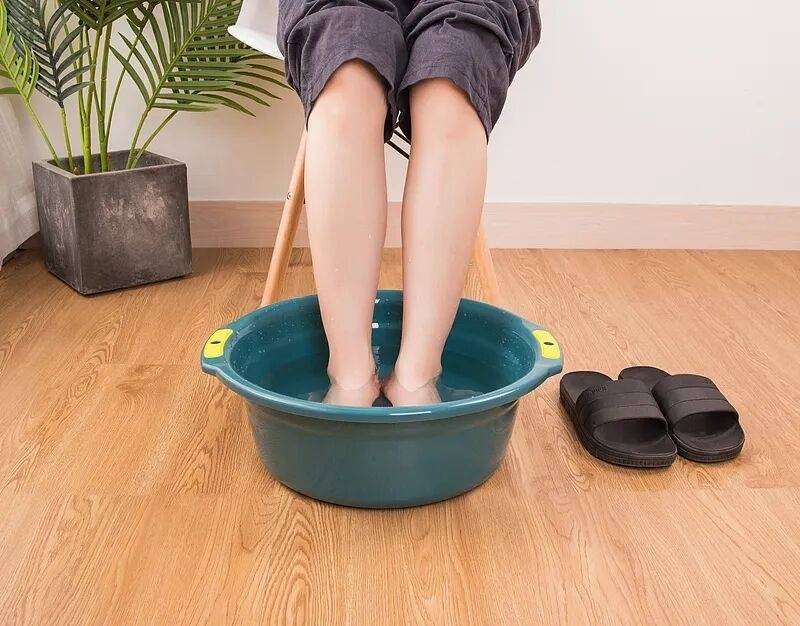 看似养生实则伤身！秋季泡脚牢记这7点