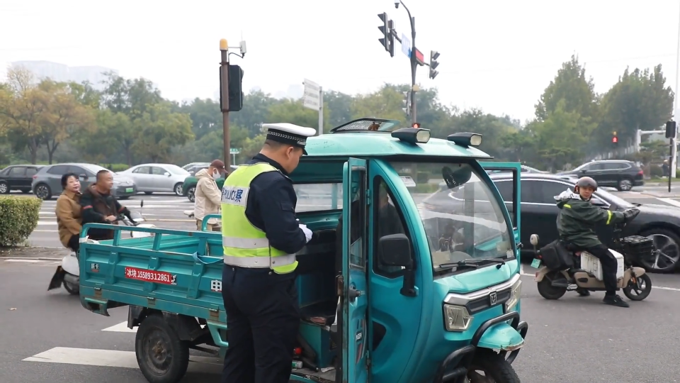 当心：七类电动车违法行为要重点查处