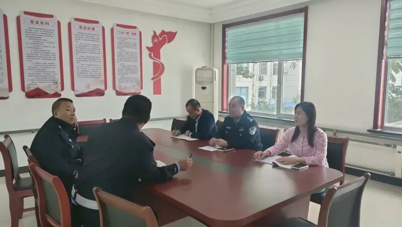 淄博市保险行业协会联合市公安交管部门
开展道路交通安全隐患调研