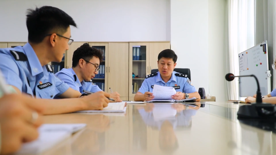 张丙军：用数据和专业守护一方平安