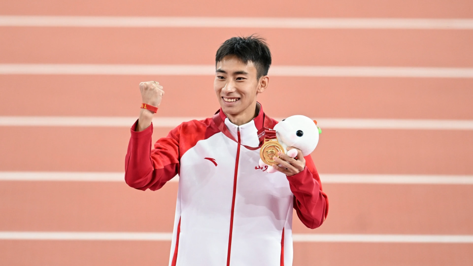 全运赛场捷报频出 淄博健儿摘金夺银