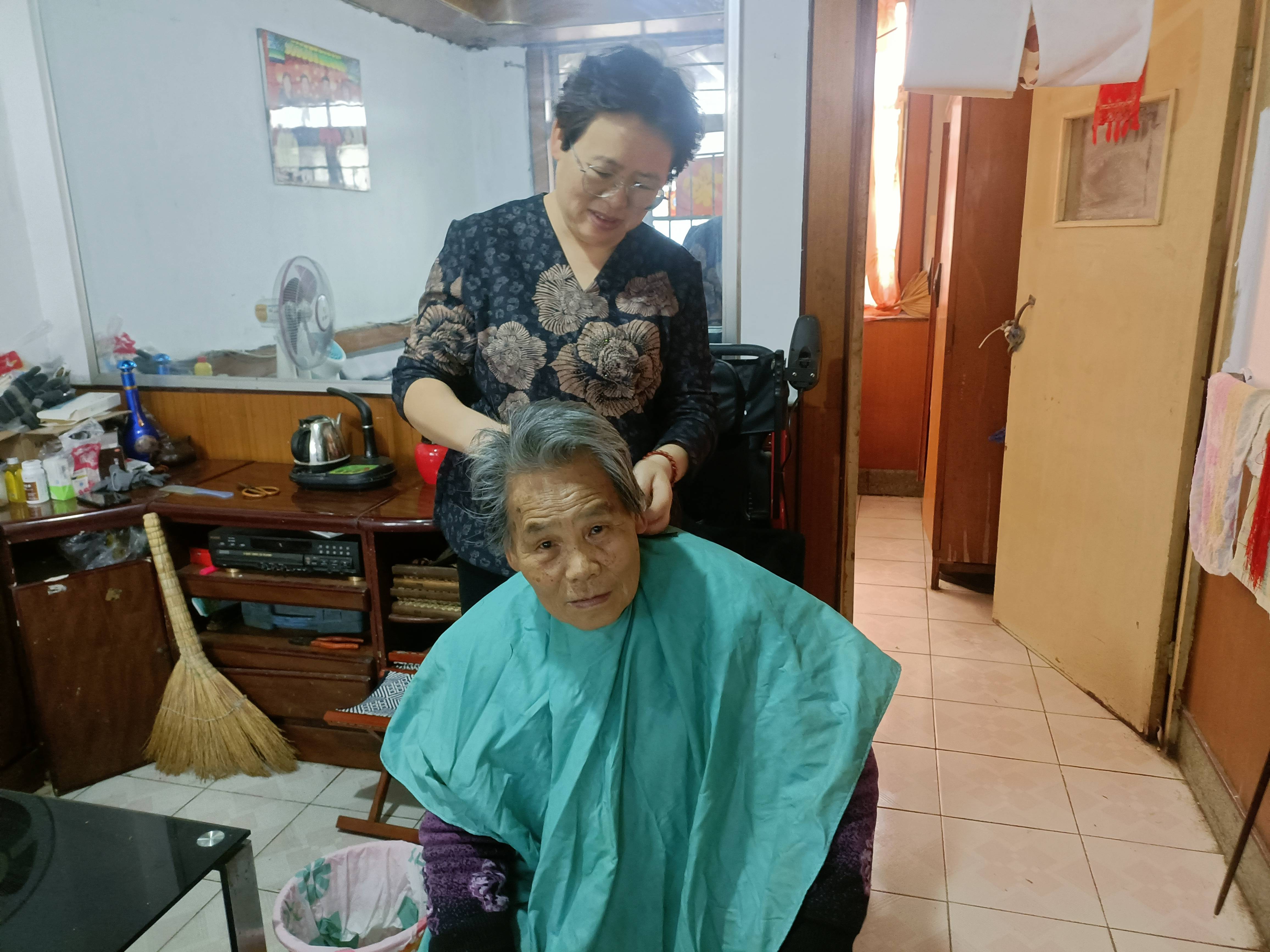 十年坚守，病榻前的孝女；一生牵挂，双膝下的暖阳&mdash;&mdash;记&ldquo;淄博好人&rdquo;韩焕玲