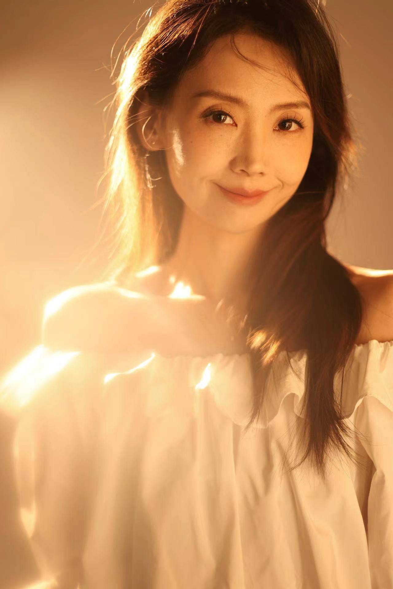 2026向阳而生，1067主播和你温暖同行&mdash;&mdash;高小仙