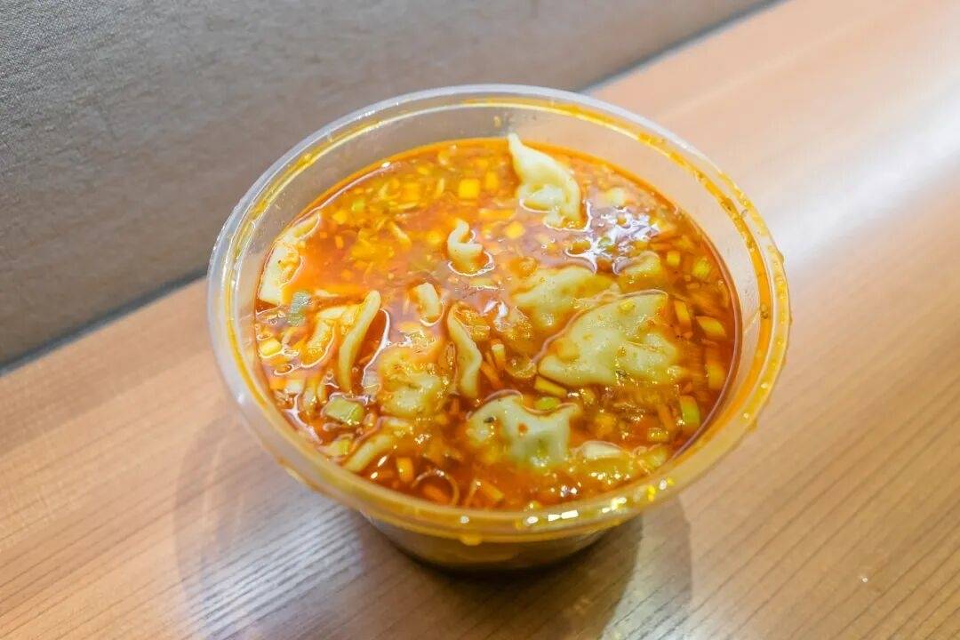 长期自己烧水喝和买桶装水喝，哪种更健康？