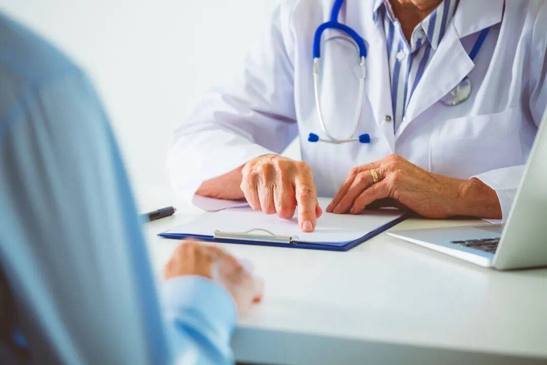 尿里带血不疼，可能是身体发出的&ldquo;警报&rdquo;！医生提醒&rarr;