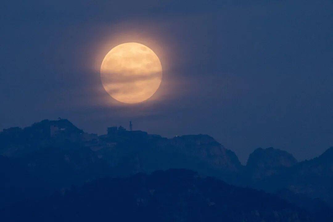 今年最后一次&ldquo;超级月亮&rdquo;，千万别错过！
