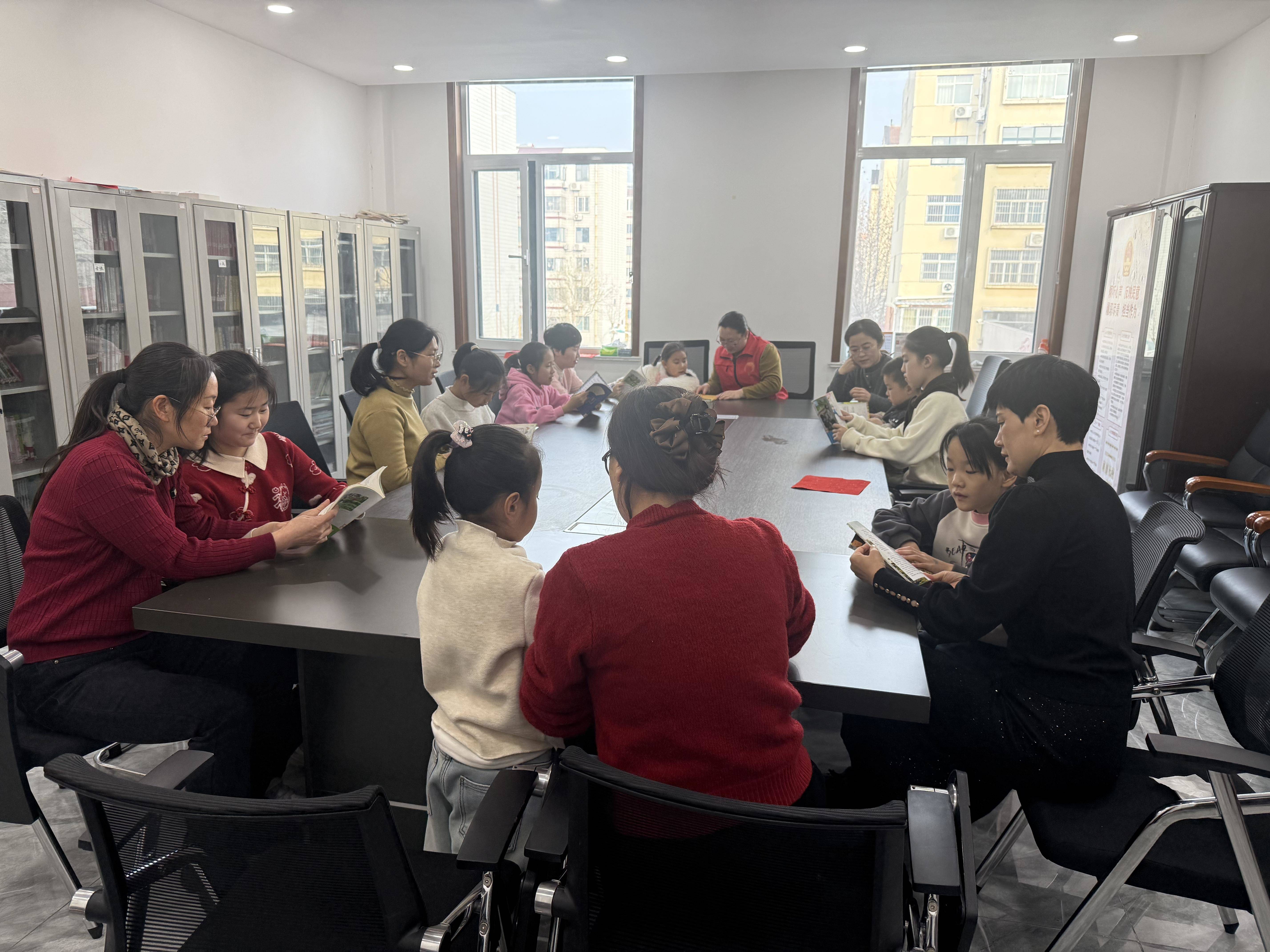 【我和我的文化书院】书香润童心 陪伴促成长