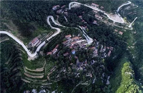 博山这条绝美自驾公路,一路皆是风景!