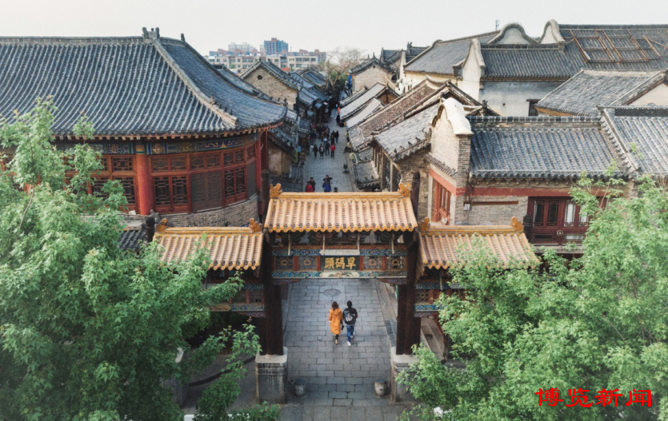 周村古商城青岛:崂山风景区— 二月二农场—即墨古城—莱西木偶艺潍坊